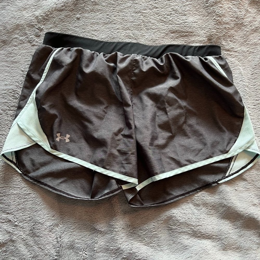 UNDERARMOR Women's UA Fly-By 2.0 Shorts